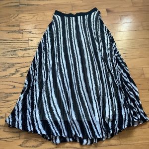 NWOT Ann Taylor Maxi Crepe Pleated Skirt